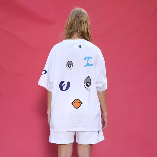 MODERN T-SHIRT