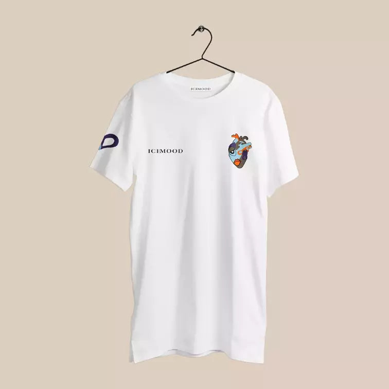 MODERN T-SHIRT