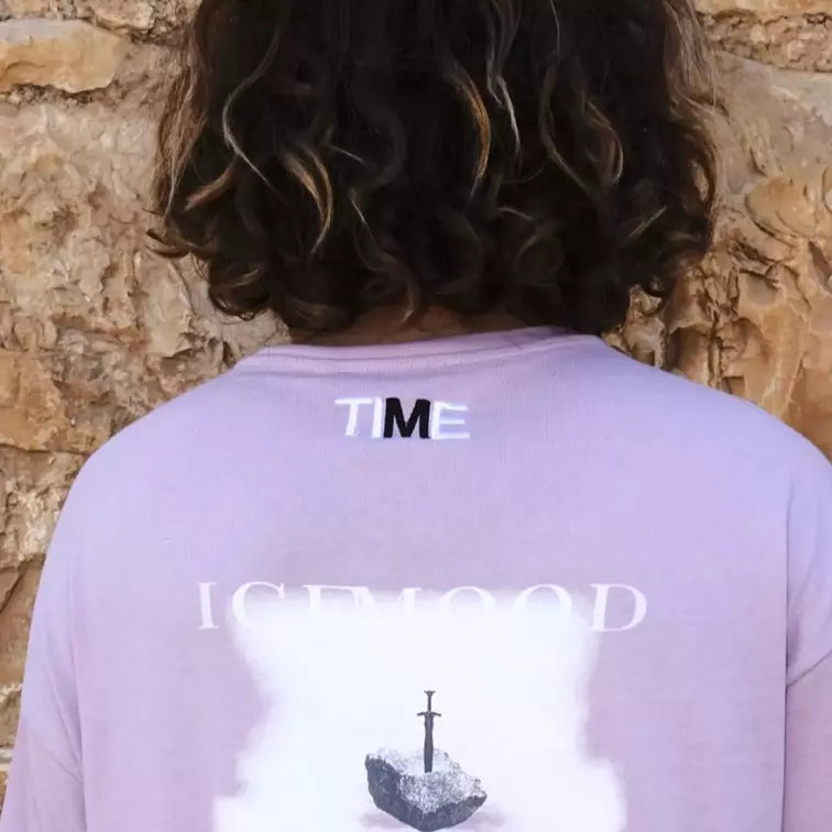 THE MIDDLE AGES T-SHIRT